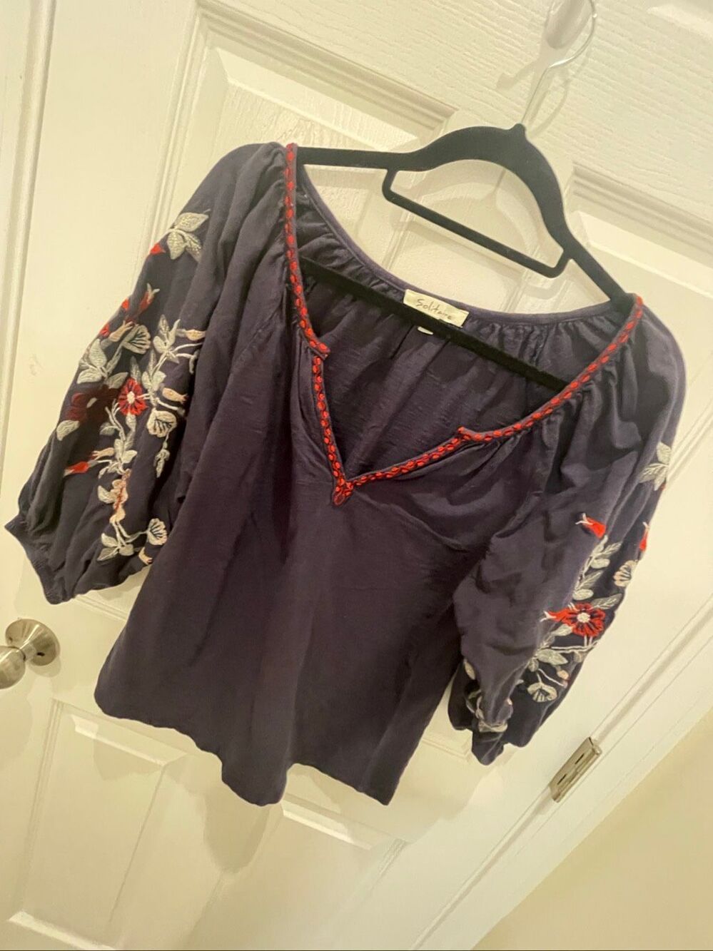 Solitaire Small Navy Blue Embroidered Floral Cotton Top Boho India